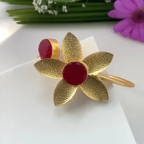 Salvanity Brass Gold Flower bracelet - Red