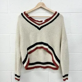 Urban Outfitters ( U ) Sweater Size Medium